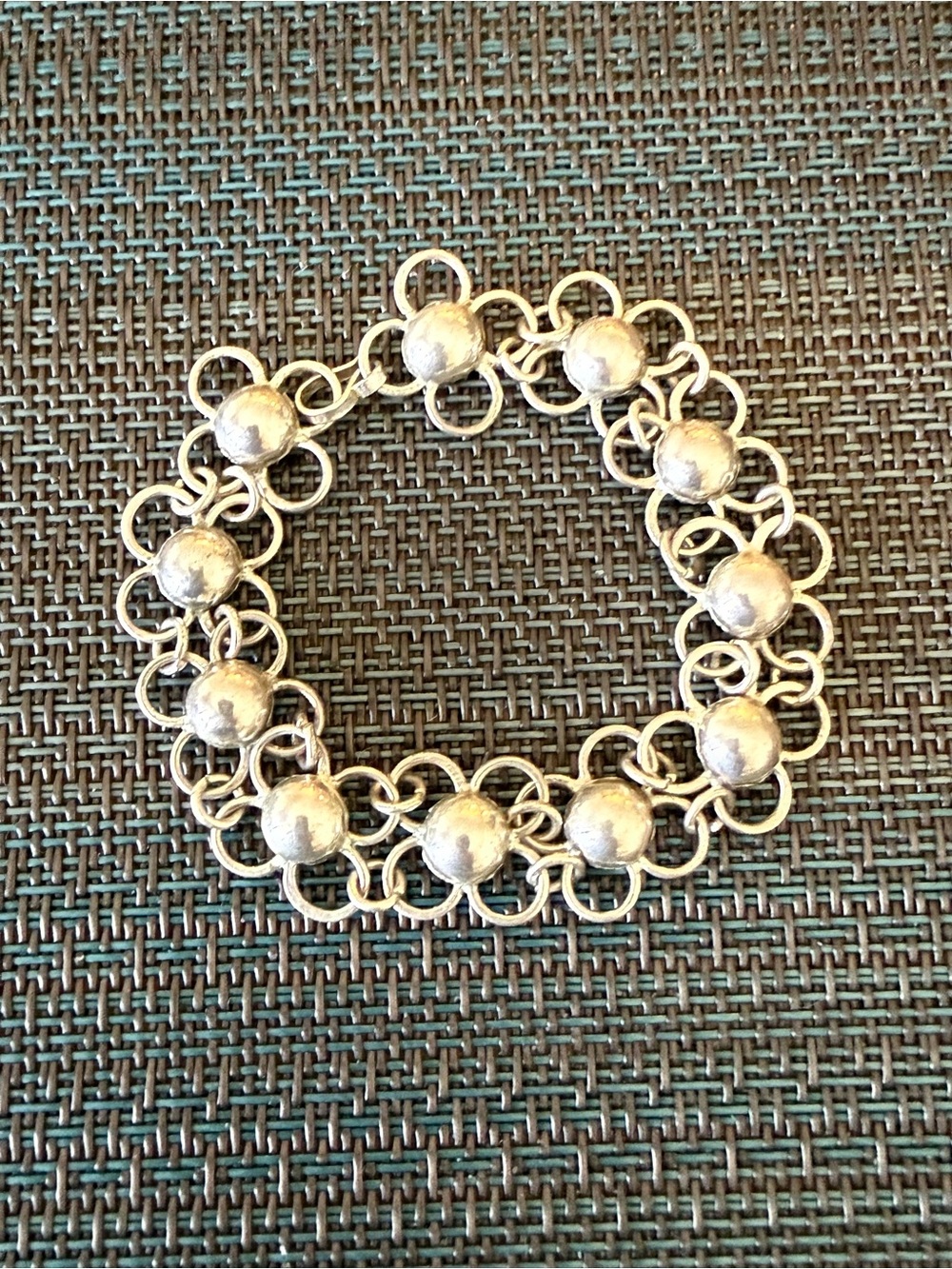 Sterling silver flower links 7” long bracelet